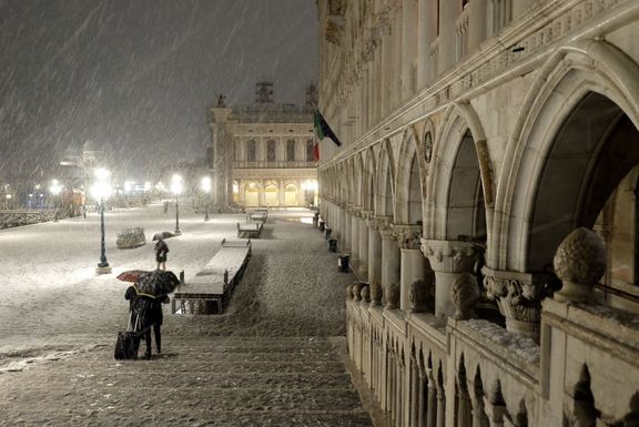 Sníh v Benátkách u Náměstí Svatého Marka