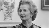 Budoucí britská premiérka Margaret Thatcherová během návštěvy amerického prezidenta Jimmyho Cartera v Bílém domě (1977). V té době vedla ve Velké Británii opoziční konzervativní stranu.
