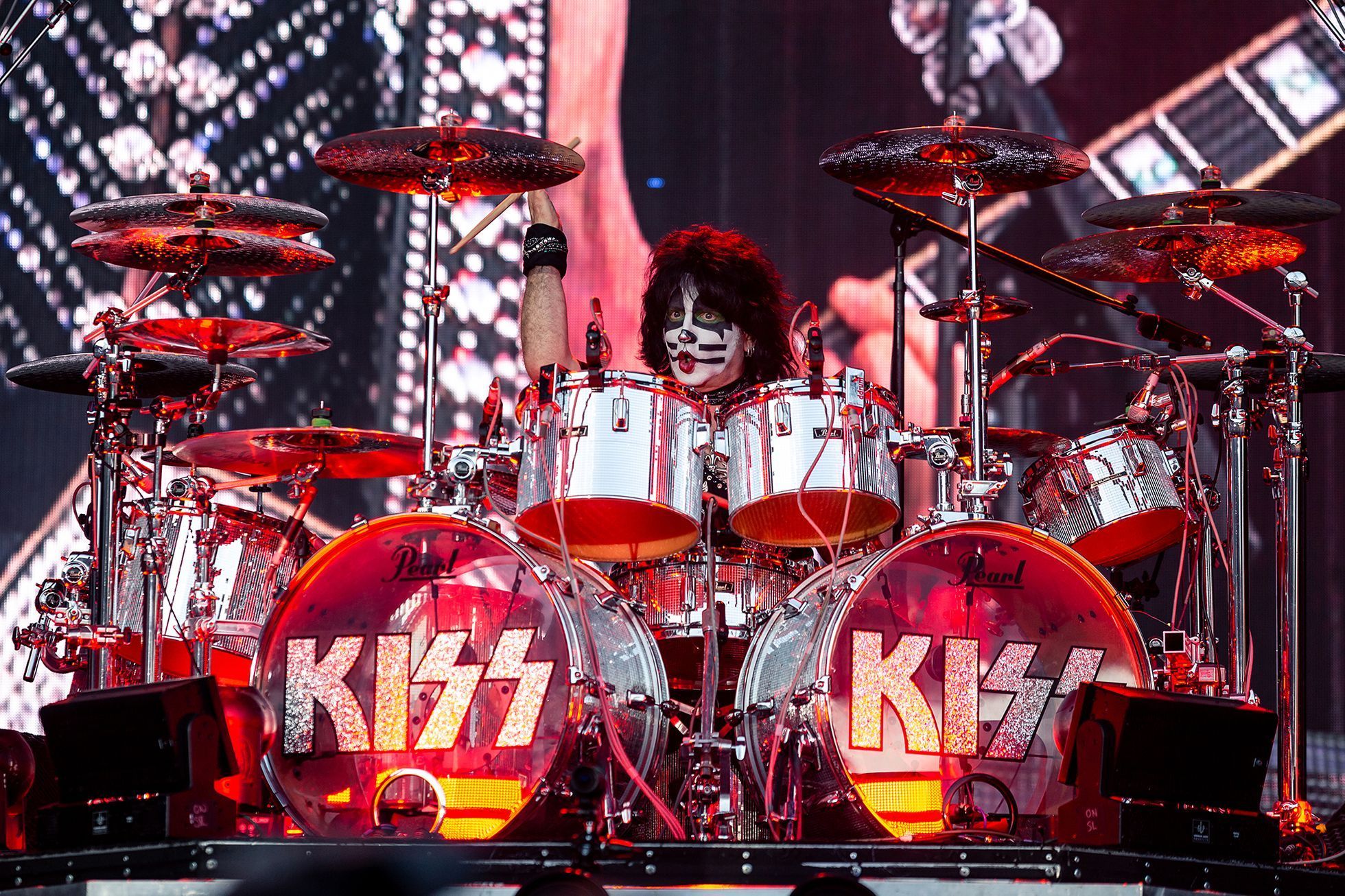 pin-by-martin-hunt-on-kiss-concert