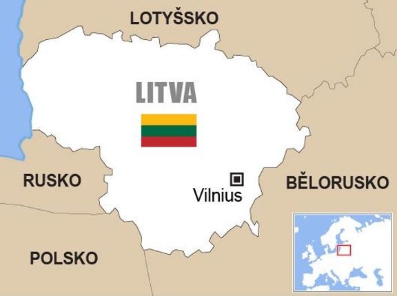 Trojmezí, ve kterém se stýkají hranice Polska, Litvy a Ruska (Kaliningradské oblasti). Rusko je za ostnatým drátem.