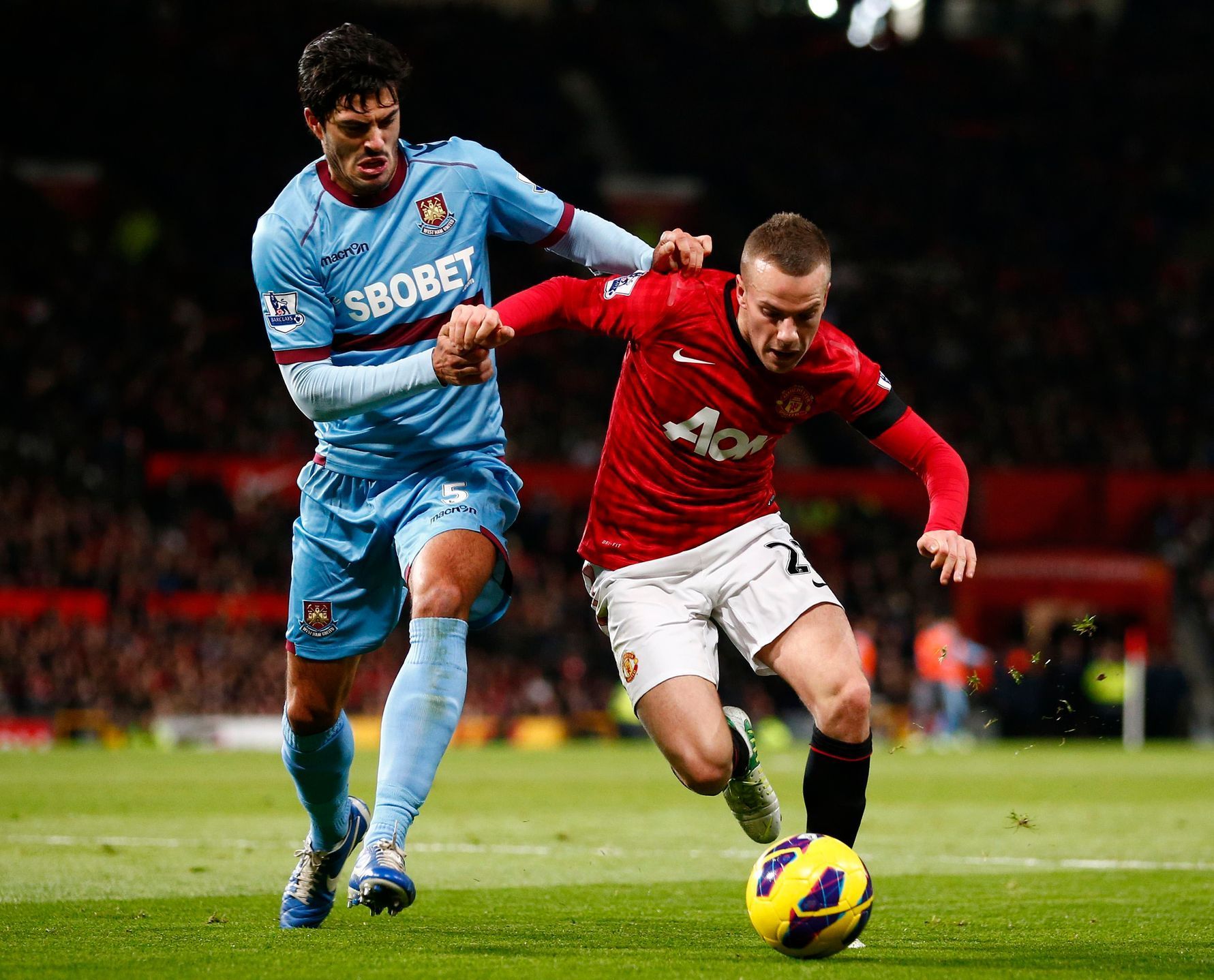 Manchester United - West Ham United (Cleverly vs Tomkins)