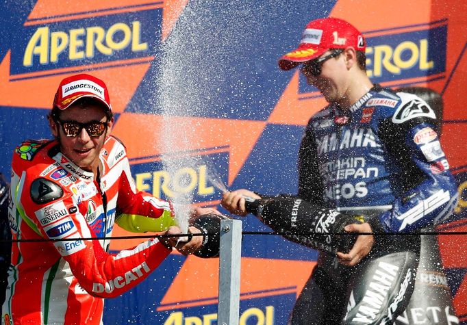 Španělský motocyklista Jorge Lorenzo v MotoGP během Velké ceny San Marina 2012.