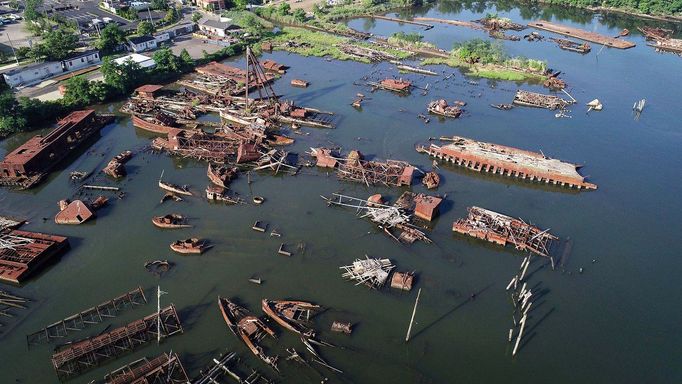 Hřbitov remorkérů - Staten Island, New York, USA