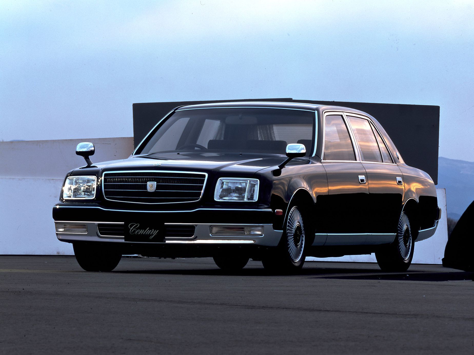 Toyota Century