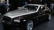 Toto je automobil z opačného cenového spektra. Rolls Royce Wraith je odpovědí tradiční britské značky na stále rychlejší a silnější modely konkurence.