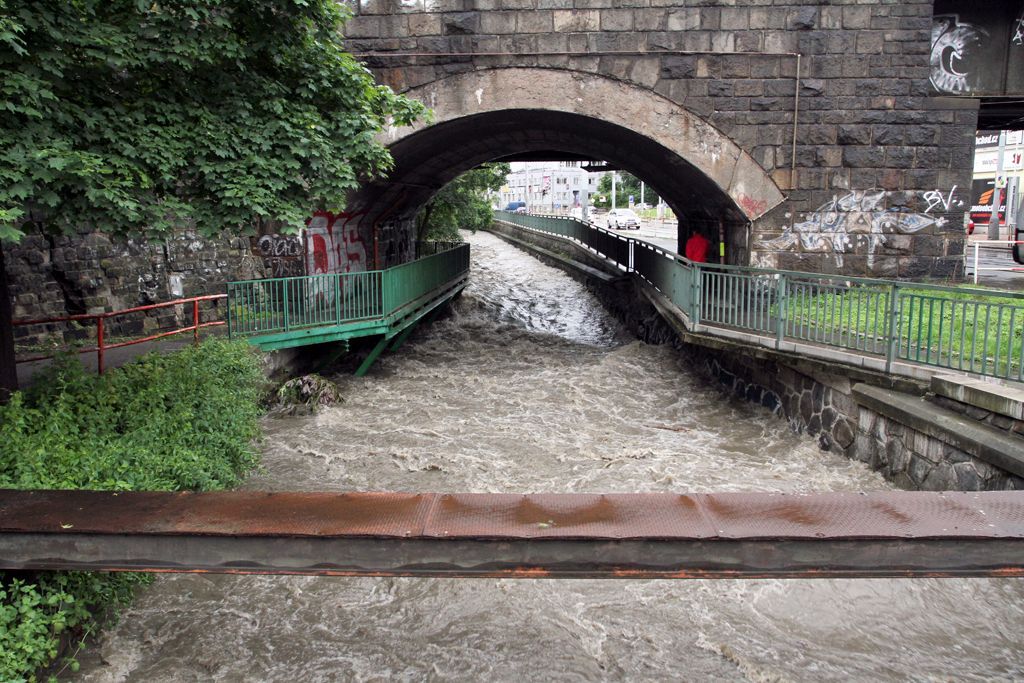 Praha povodně, neděle 2.6.