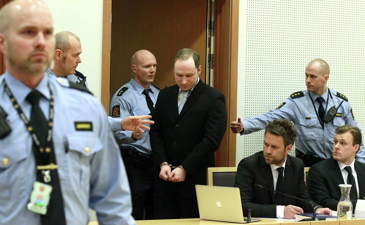 Anders Behring Breivik u soudu v norském Oslo