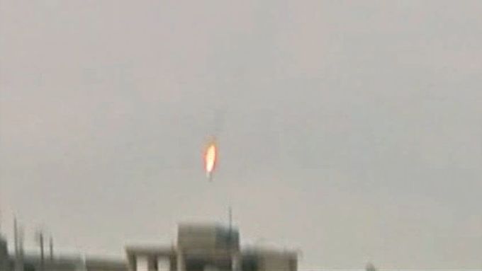 Letoun se v plamenech zřítil nad Benghází.