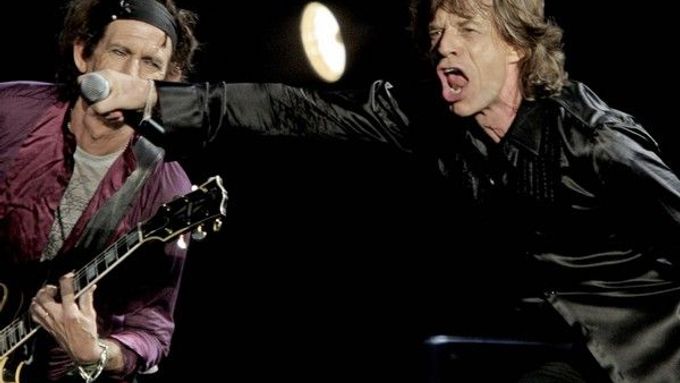 Rolling Stones na koncertě v Miláně, kde odstartovali svoje evropské turné.