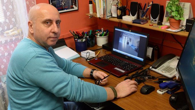 Miroslav Hyhlík strávil více než 40 let ve službě u policie, většinu času na oddělení odhalování násilných trestných činů na Praze 1.