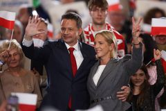 Operace Dvojník. Rusko se mohutně zaměřilo na Polsko a rozsévá mezi voliče chaos