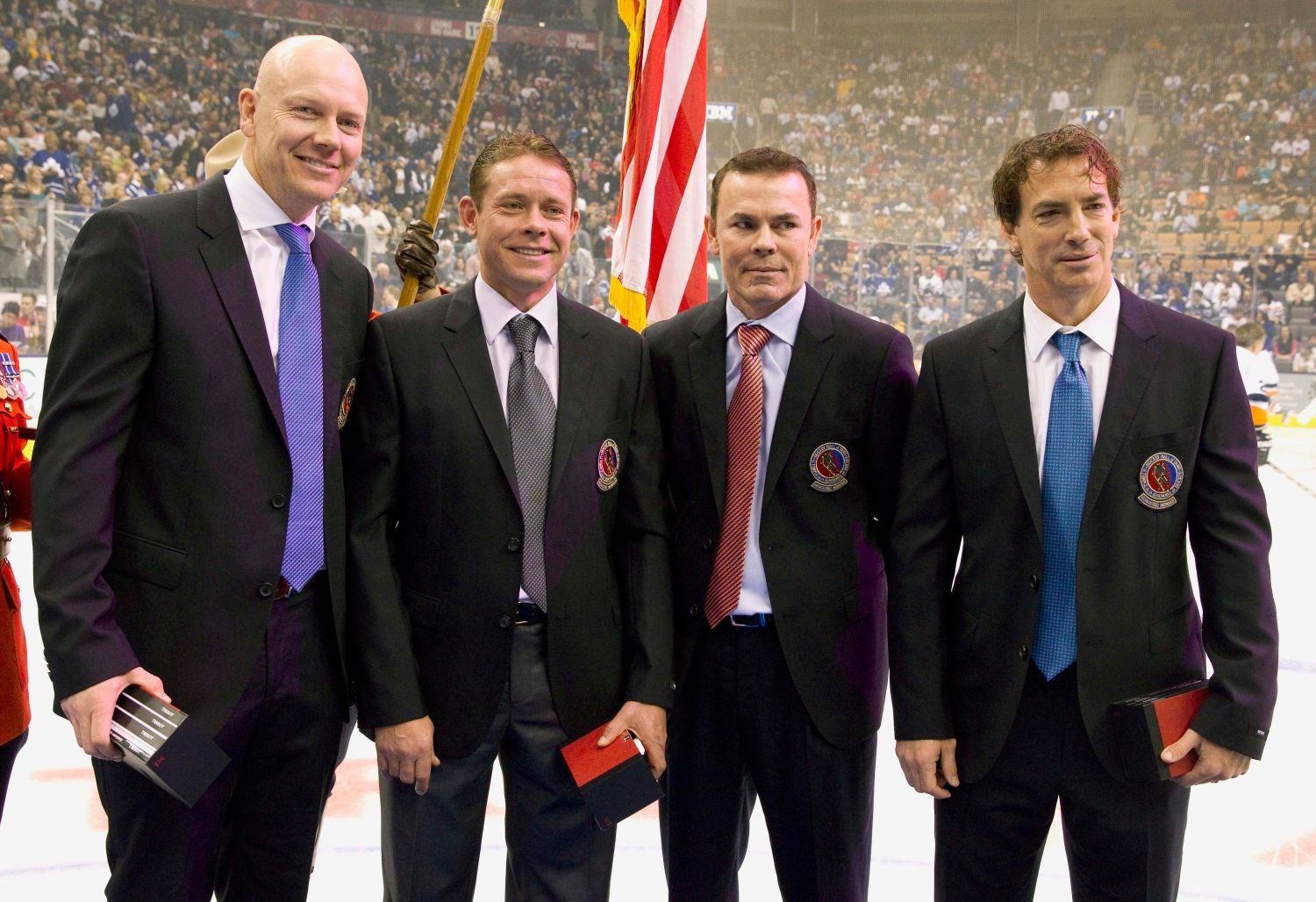 Hokejisté, kteří byli v NHL uvedeni do síně slávy.