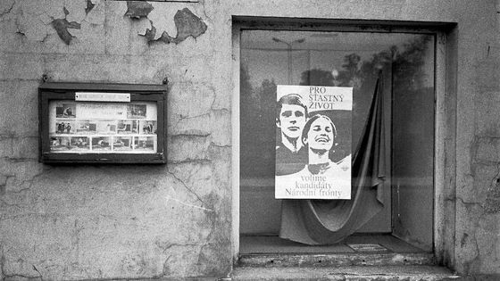 Dull life under communism in photographs of Lubomír Kotek