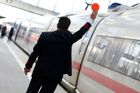 V Německu už nejedou ani osobní vlaky. Konec stávky neznámý