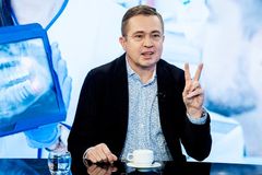 "Nesmyslný český vynález," kritizuje Šmucler nový systém zubních pohotovostí