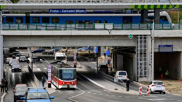 Správa železnic otevřela stanici Zahradní město. Zprovoznila také podchod na Žižkov; Zdroj foto: ČTK