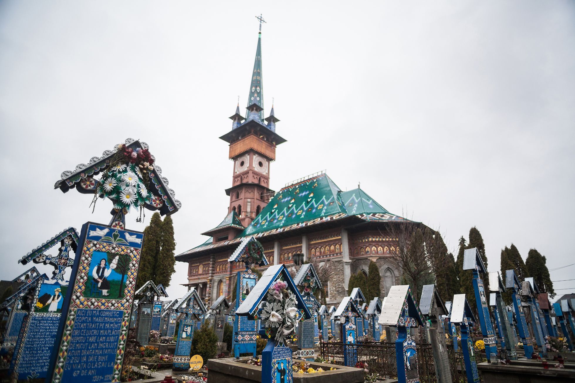 Veselý hřbitov v obci Săpânţa, Rumunsko