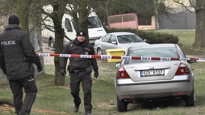 Policie objevila tři mrtvé v rodinném domě ve Zlíně