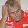 Český trenér rychlobrusařek Petr Novák na tiskové konferenci před sezónou 2012/13.