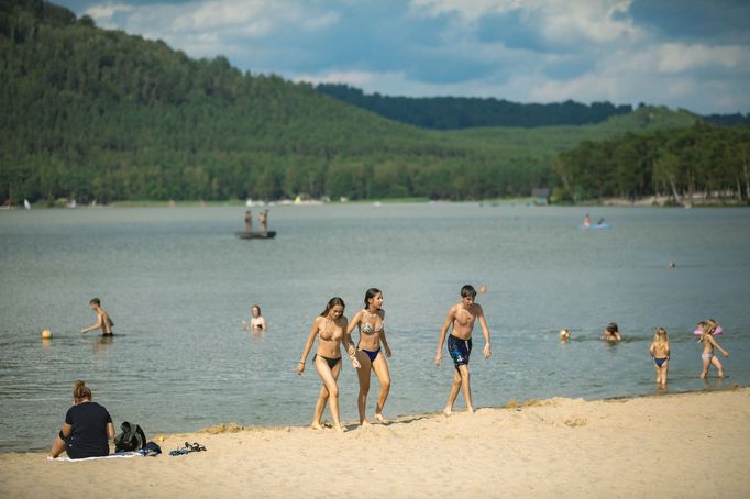 Máchovo jezero a jeho okolí.