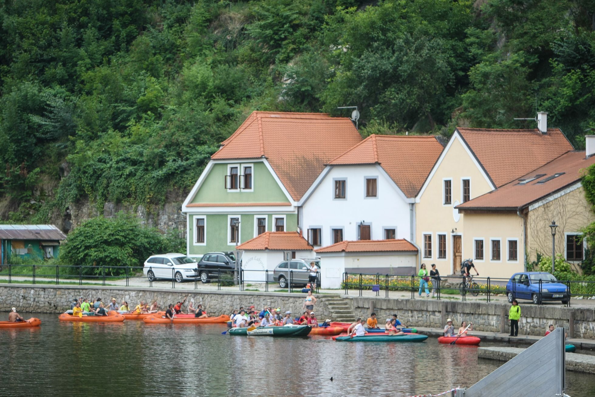Vodáci