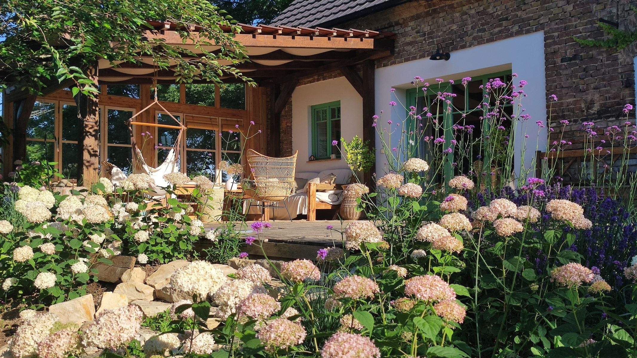 bydlení, rekonstrukce, stodola, interiér, design