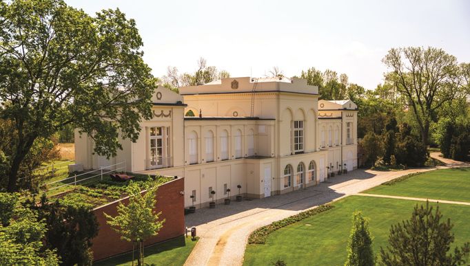 Chateau de Frontiere