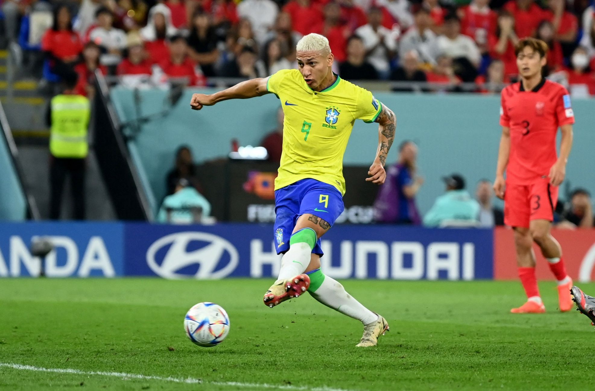 Richarlison dává gól v osmifinále MS 2022 Brazílie - Jižní Korea