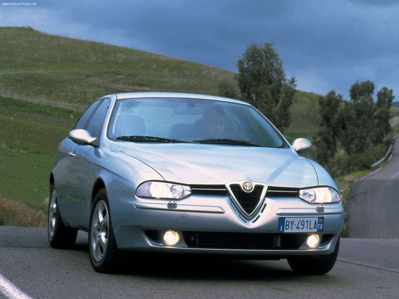 Alfa Romeo 156 Auto roku 1998