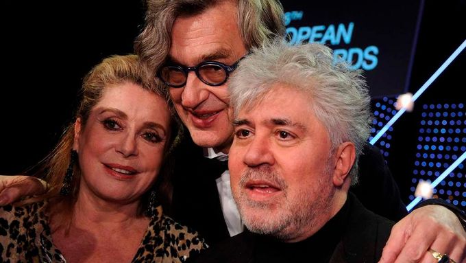 Evropské Oscary mají Deneuve, Almodóvar a Velká nádhera