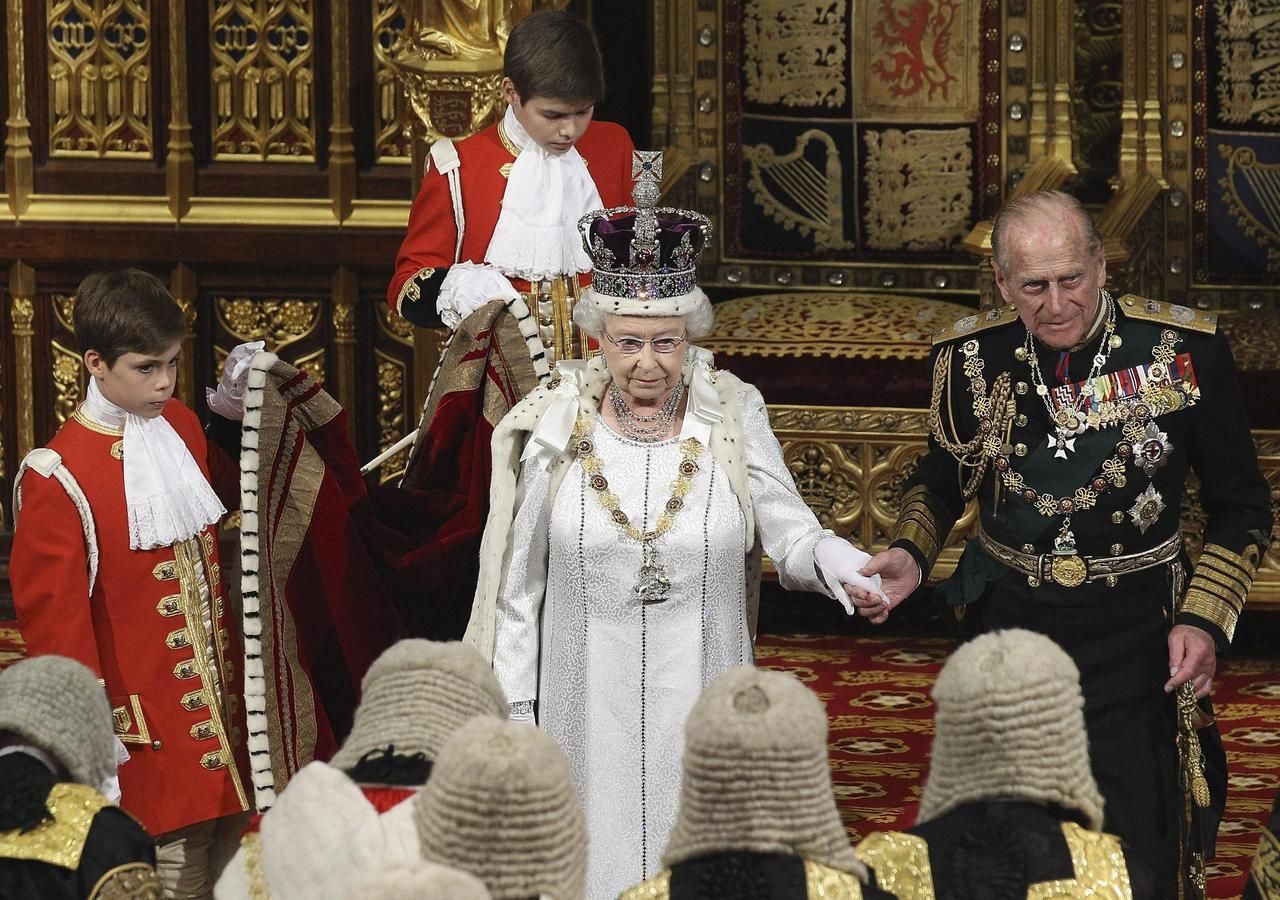Alžběta II. během projevu v britském parlamentu