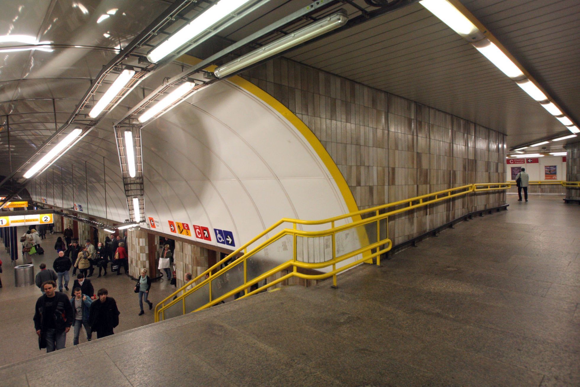 Metro po čtyřiceti letech