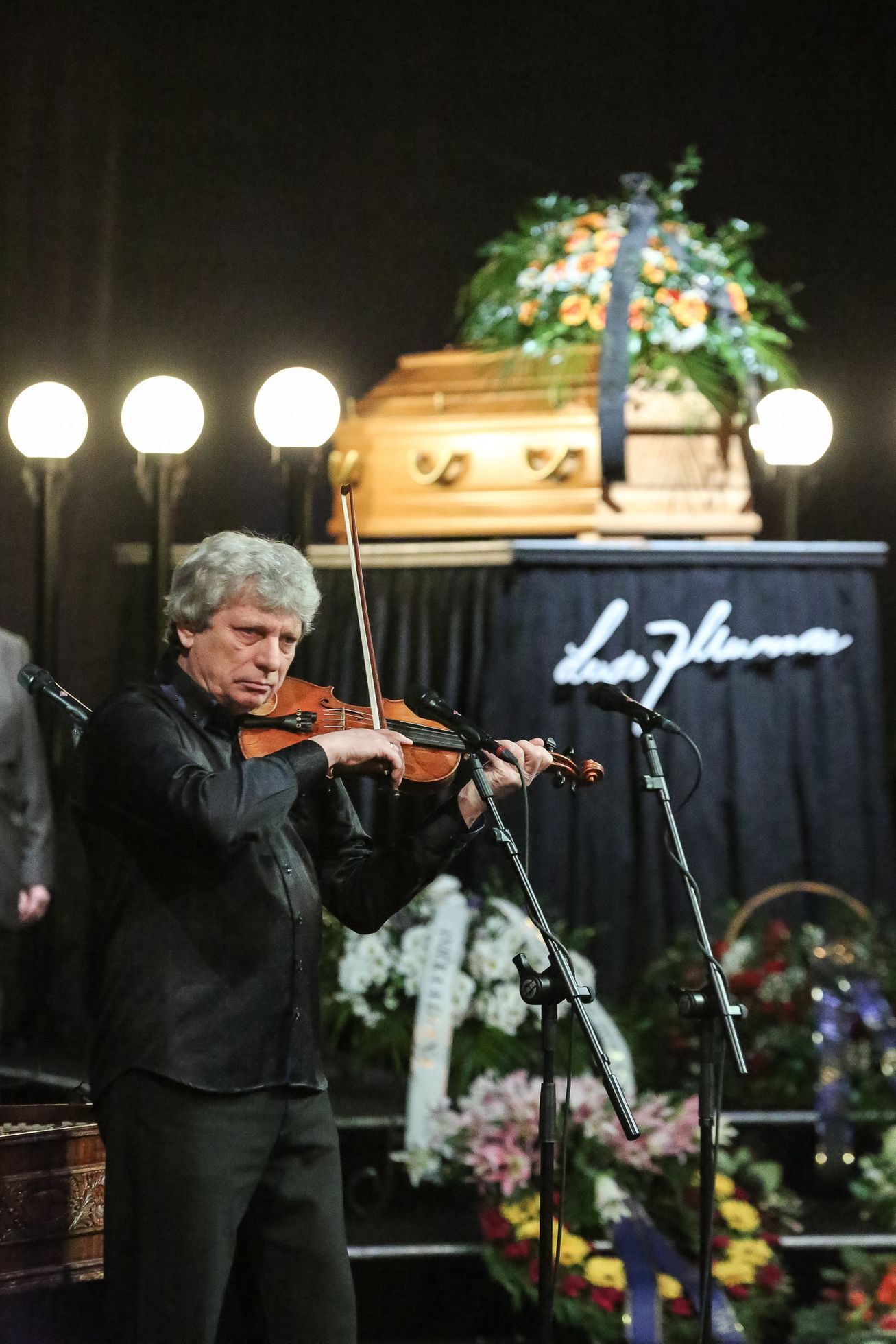 Pohřeb herce Ludka Munzara, Národní divadlo, 1. 2. 2019