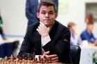 Šachový skandál. Carlsen opustil po jednom tahu zápas, bránil se Mourinhem