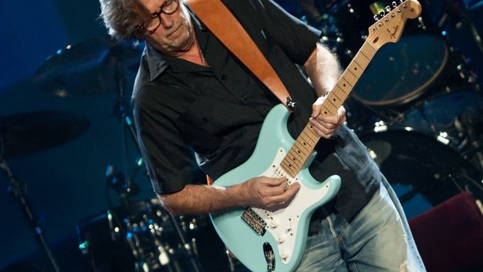 Eric Clapton zahraje 19. června v Praze.