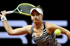 Krejčíková začne na Roland Garros proti Curenkové, Muchovou čeká Sakkariová