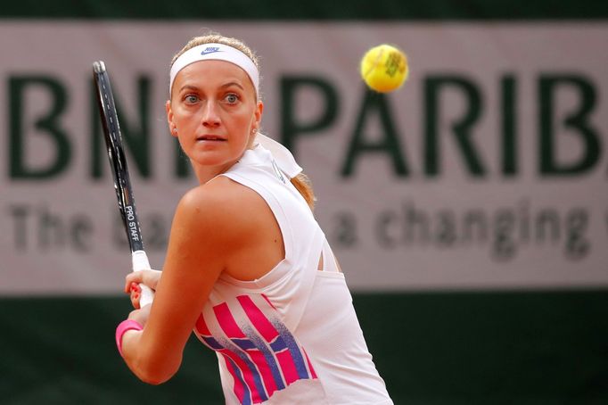 Tennis - French Open - Roland Garros, Paris, France - October 8, 2020 Czech Republic's Petra Kvitova during her semi final match against Sofia Kenin of the U.S. REUTERS/C