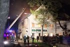 Požár zničil hotel Slovanka v Krušných horách