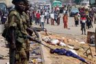 Policie v Nigérii vraždí, těl se zbavuje v nemocnici