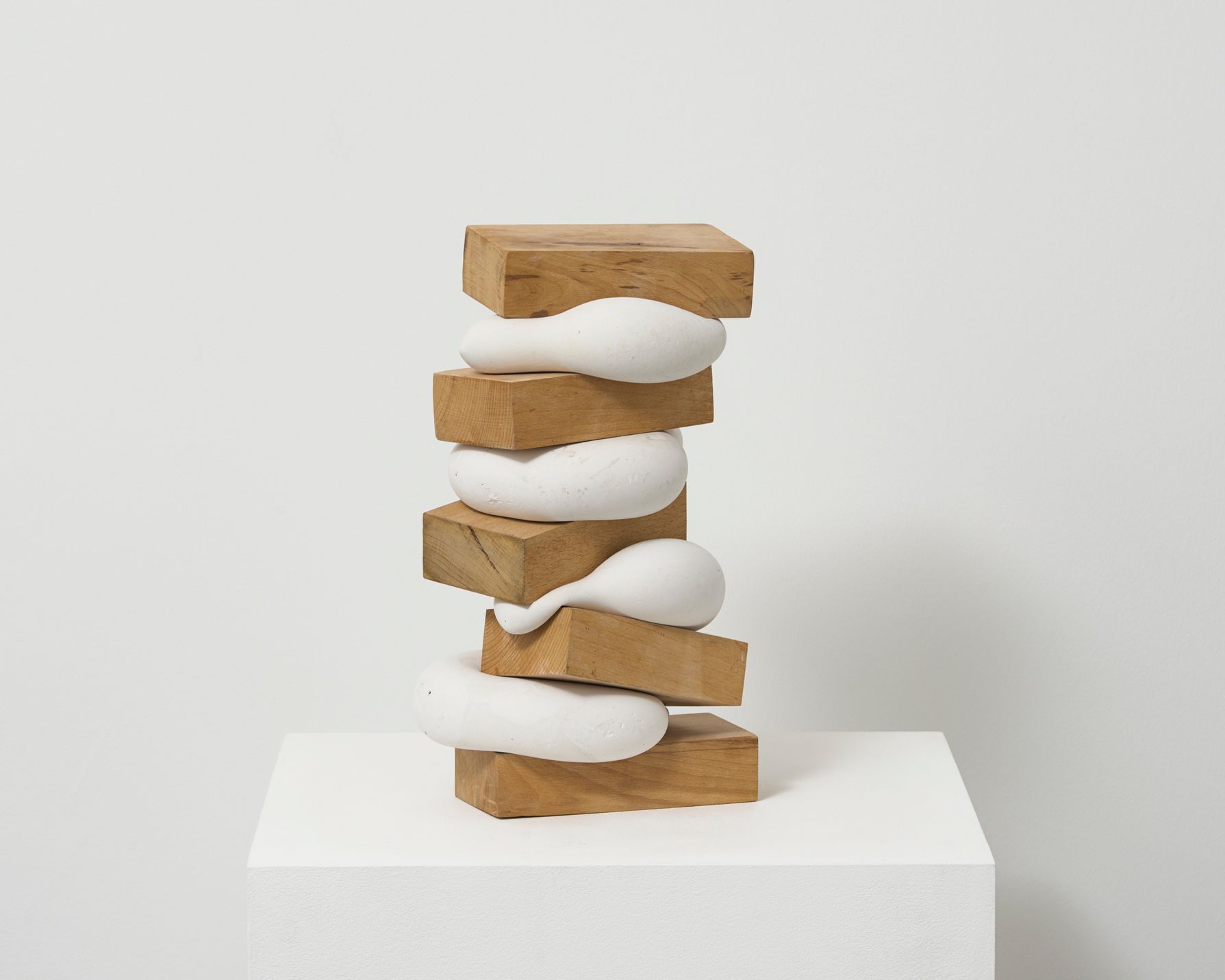 Mária Bartuszová, Tate Modern, 2022