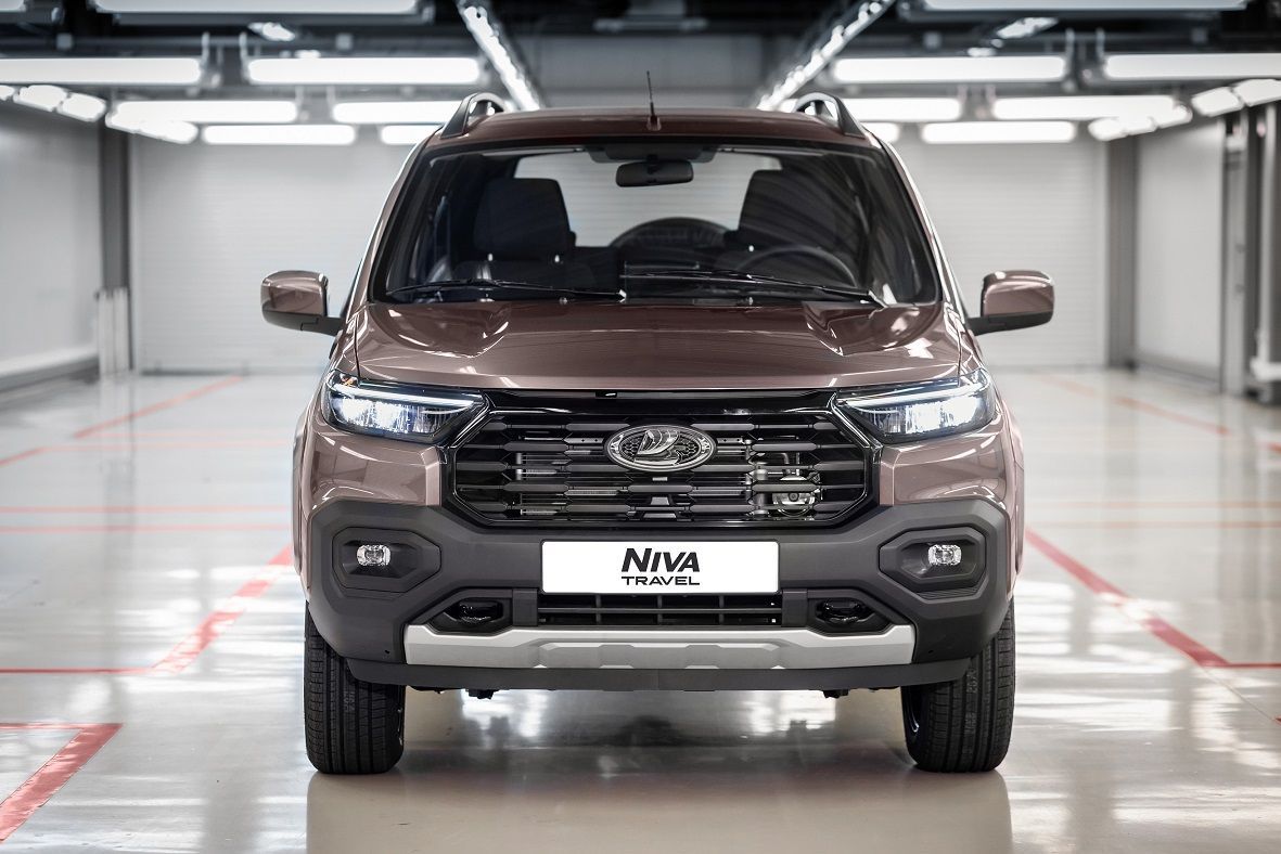 Lada Niva Travel