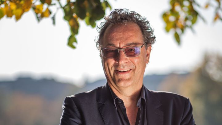 Slavný futurolog: Brzy budeme experimentovat s věčným mládím, kapitalismus skončí