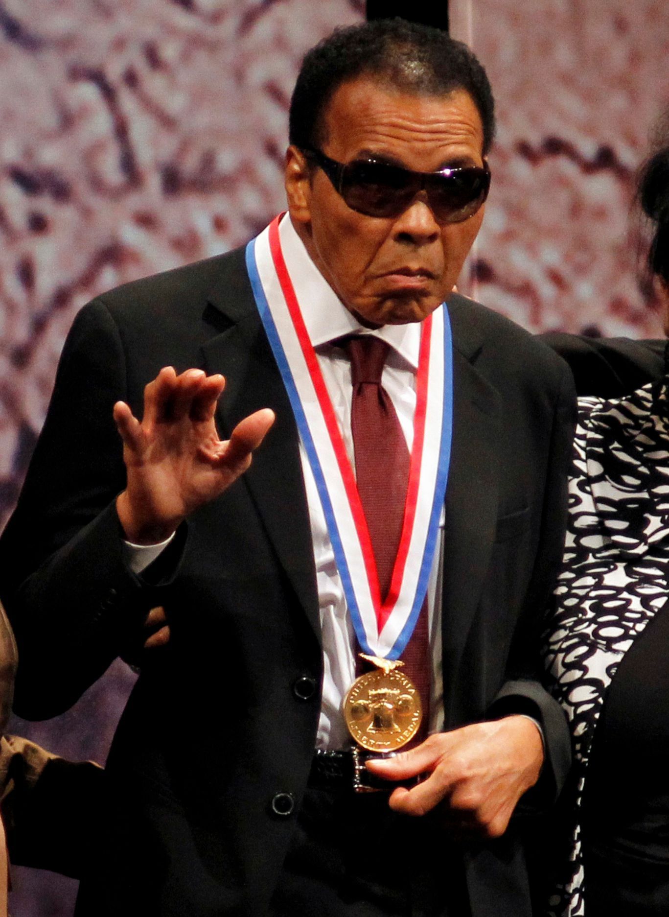 Muhammad Ali dostal medaili