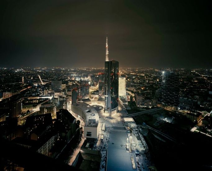 Finalista kategorie: Nejlepší kancelářský a business development Unicredit Tower  Miláno, Itálie Developer: Hines Italia Srl Architekt: Pelli Clarke Pelli Architects (Cesar Pelli, Gregg Jones)