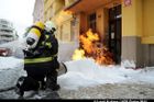 Na Strahově vybuchl plyn, hasiči evakuovali 28 lidí