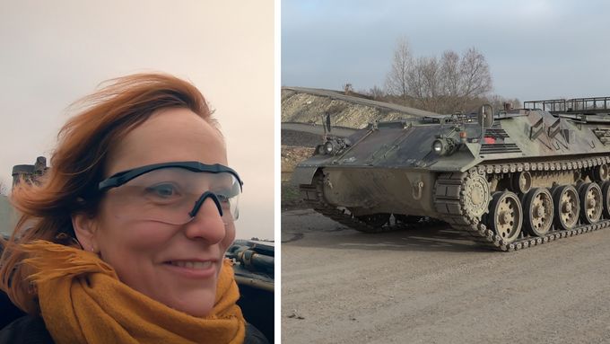 Reportérka Eva Srpová vyzkoušela ve svém pořadu, jak se řídí obrněný pásový transportér Saurer 4K 4FA.