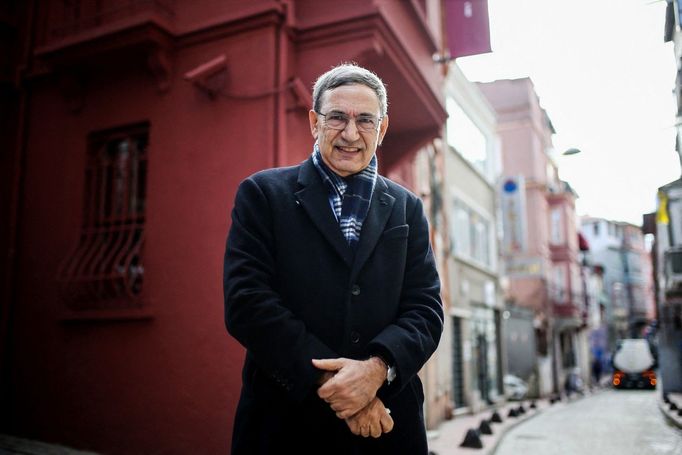 Spisovatel Orhan Pamuk na fotografii z roku 2020.