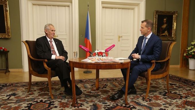Prezident Miloš Zeman a Jaromír Soukup v pořadu Týden s prezidentem na TV Barrandov.