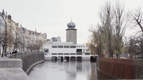 Skryté poklady architektury: Budova Spolku výtvarných umělců Mánes