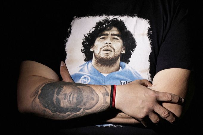 Tetováni s láskou k fotbalové ikoně. S těmito lidmi už zůstane Maradona navždy.